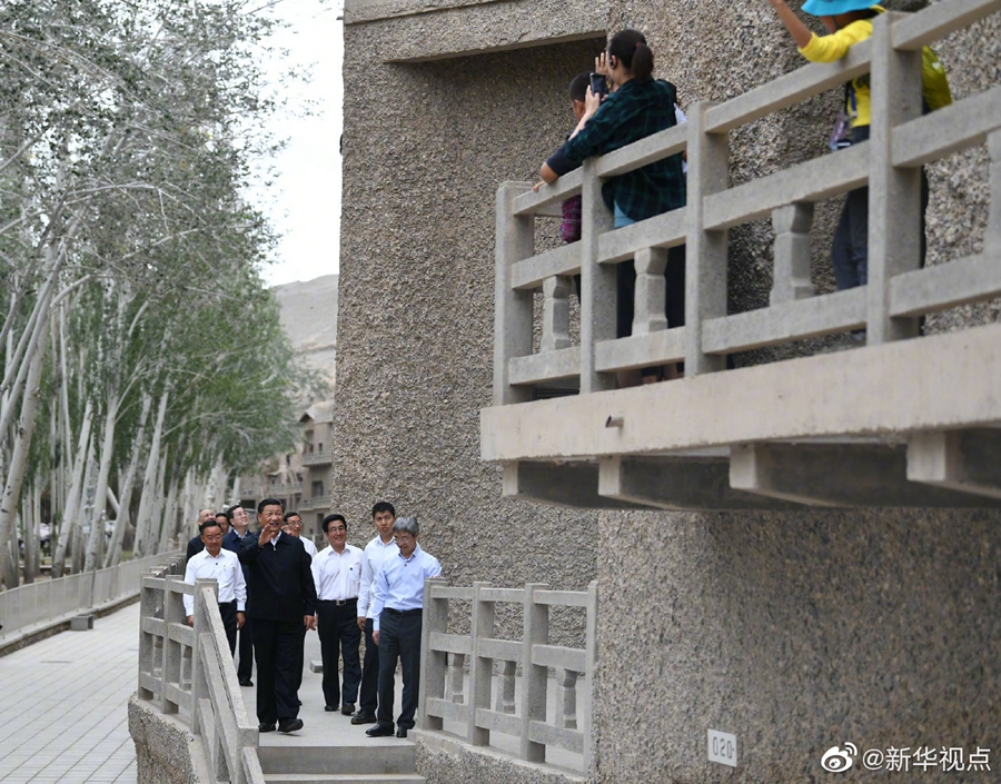 習(xí)近平総書記が甘粛省視察　専門家らと座談