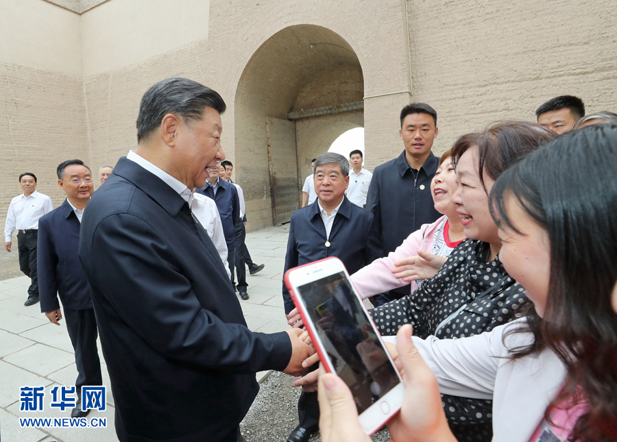 習近平総書記が嘉峪関関城を視察