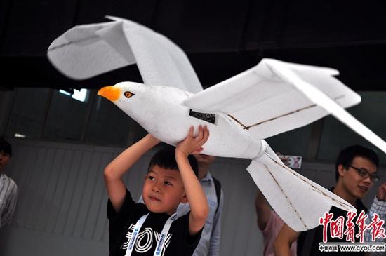 人間の仕事をロボットが奪う時(shí)代が到來か？