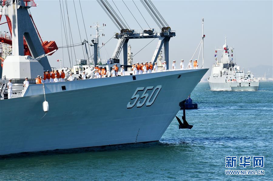 中國海軍第33次護(hù)衛(wèi)艦隊(duì)がアデン灣へ出航