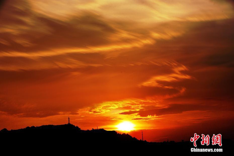 絵畫のような秋の絶景広がる重慶の三峽庫區(qū)