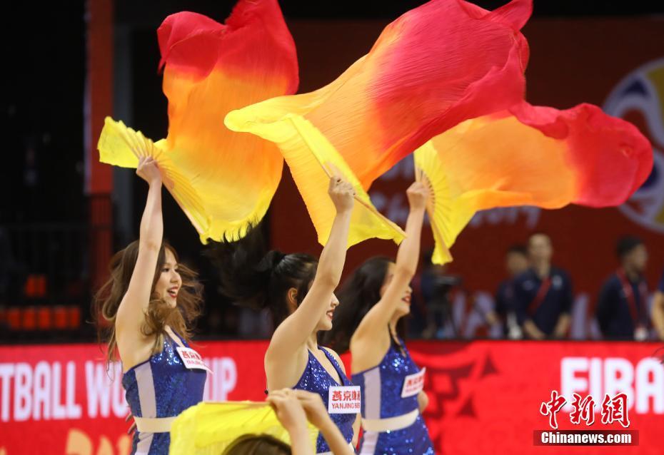 チアリーダーも弾ける！2019バスケットW杯　南京