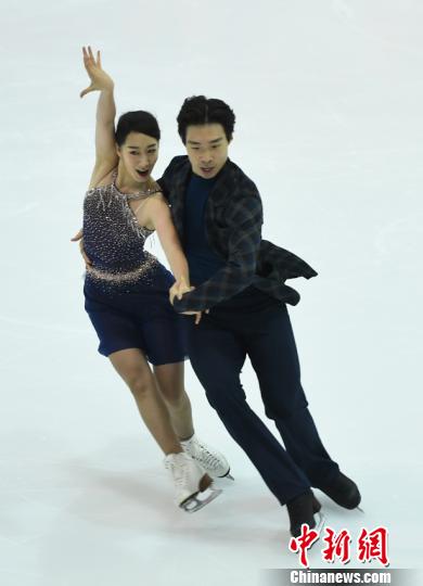中國(guó)フィギュアスケート界のスター選手が長(zhǎng)春に結(jié)集！冬季五輪に向けた成果を披露