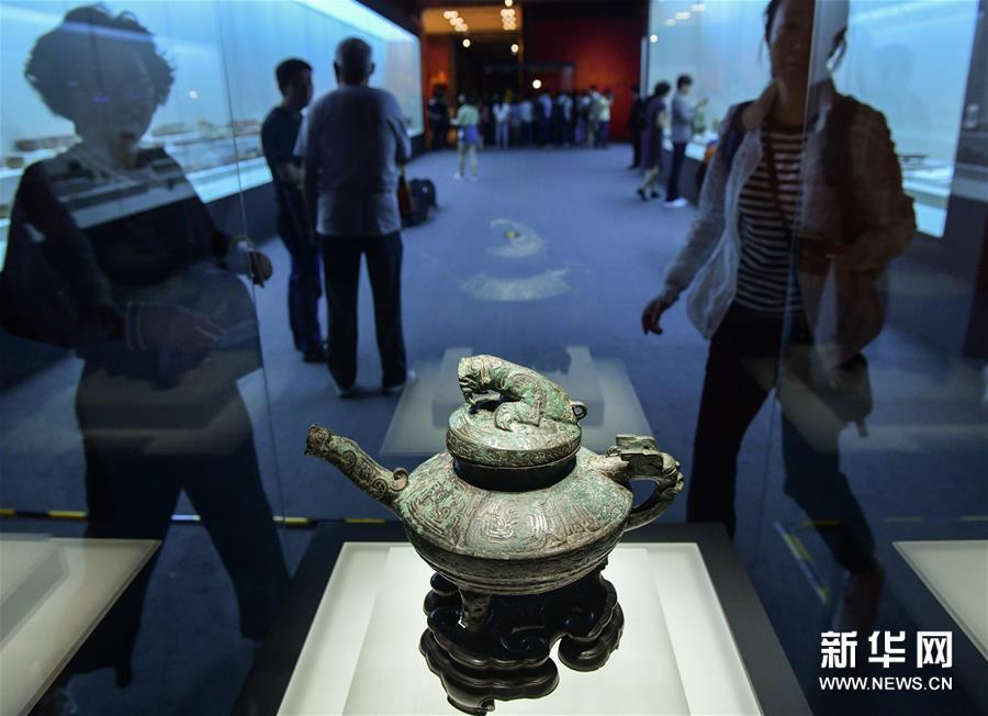 流出文化財(cái)600點(diǎn)以上集めた「回帰の道」展 返還活動(dòng)70年の歩み　北京