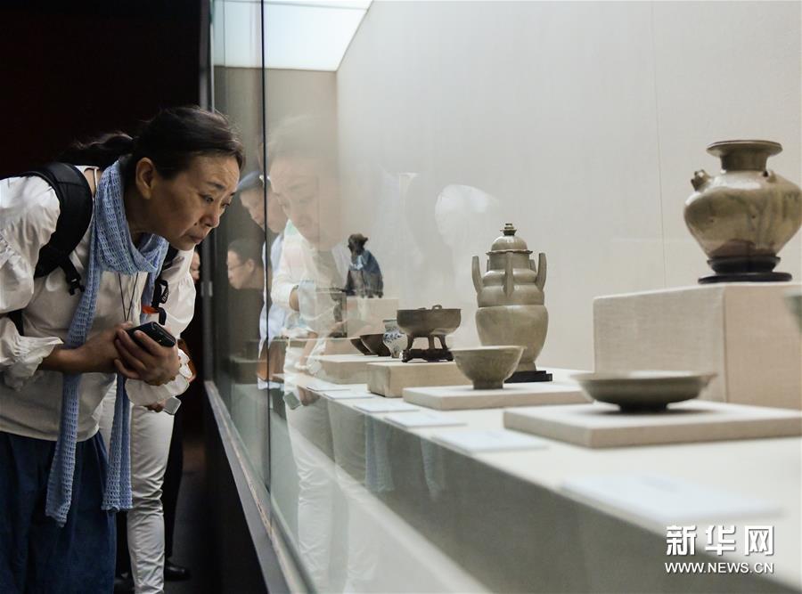 流出文化財(cái)600點(diǎn)以上集めた「回帰の道」展 返還活動(dòng)70年の歩み　北京