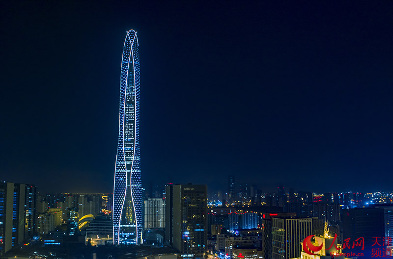 夜空を照らし祖國(guó)への愛を示す 人民網(wǎng)が26省區(qū)市で光のショー