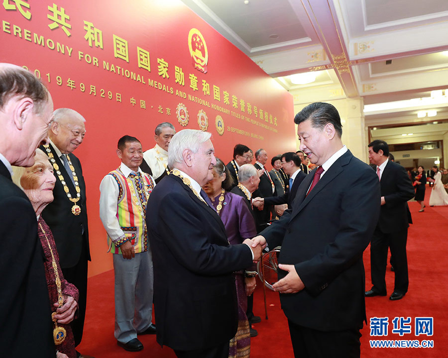 國(guó)家勲章と國(guó)家栄譽(yù)稱號(hào)の授與式で習(xí)近平総書記が重要談話