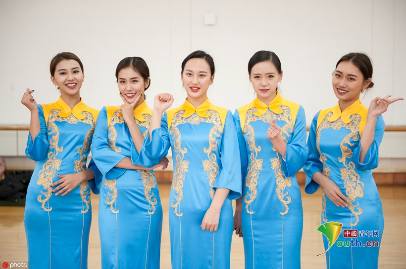 「染付模様」から「烏鎮(zhèn)ブルー」まで　歴代世界インターネット大會(huì)のコスチュームをチェック！