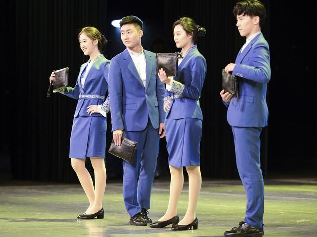 「染付模様」から「烏鎮(zhèn)ブルー」まで　歴代世界インターネット大會のコスチュームをチェック！