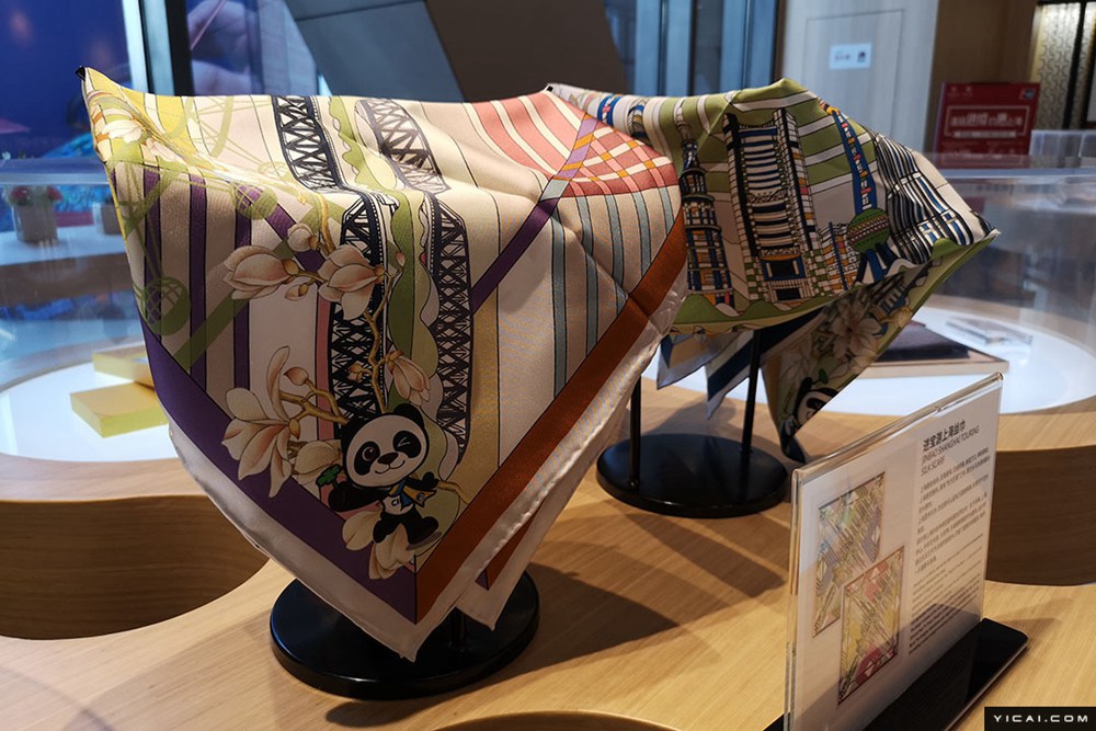 輸入博初の文化クリエイティブ館！　一連の人気グッズを販売