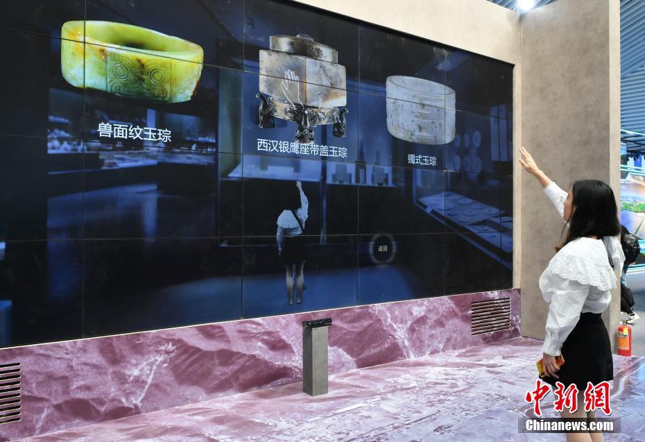 「インターネットの光」博覧會でAIが來場者を魅了　浙江省