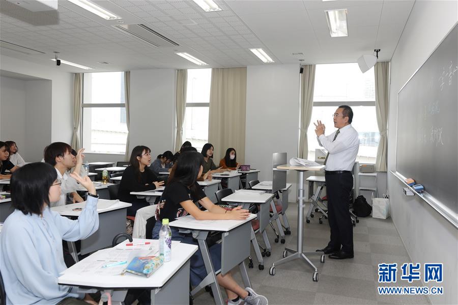 日本で中國(guó)語(yǔ)ブーム　中日交流の架け橋がますます堅(jiān)固に