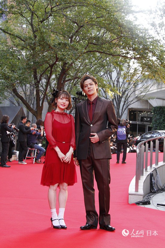 第32回東京國際映畫祭が開幕 中日の映畫人がレッドカーペットに登場