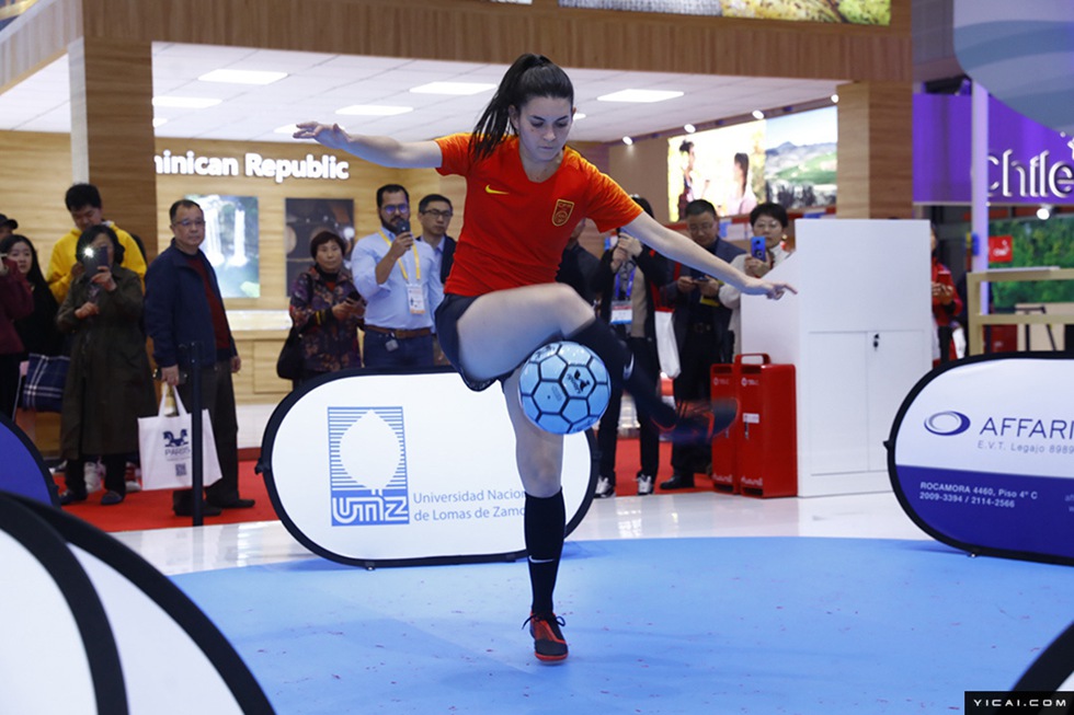 輸入博ナショナルパビリオン大人気で「延長展示」　8日間で40萬人