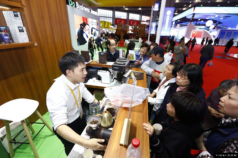 輸入博ナショナルパビリオン大人気で「延長(zhǎng)展示」　8日間で40萬(wàn)人