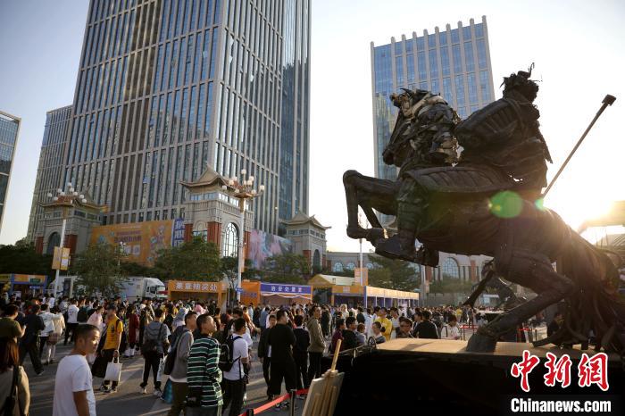 「二次元」ワールド全開！廈門國際アニメマンガフェスティバル