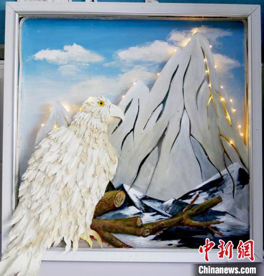 立體的な美しさ！蘭州の小學(xué)生のペーパークラフト作品に驚きの聲