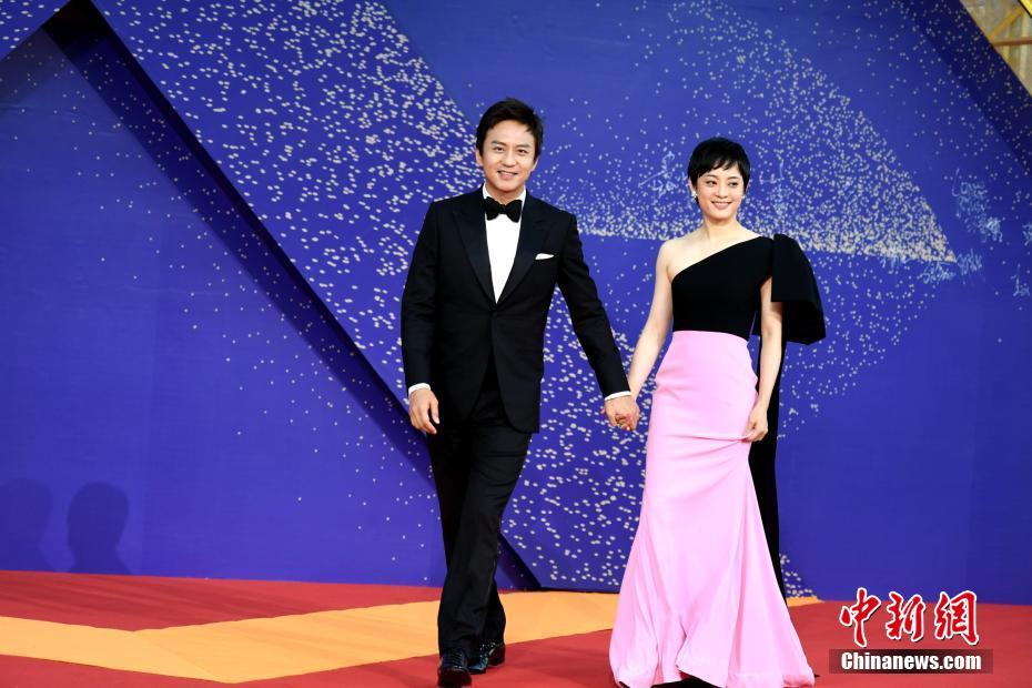 第28回金鶏百花映畫祭が閉幕 レッドカーペットで「美」を競う女優(yōu)たち