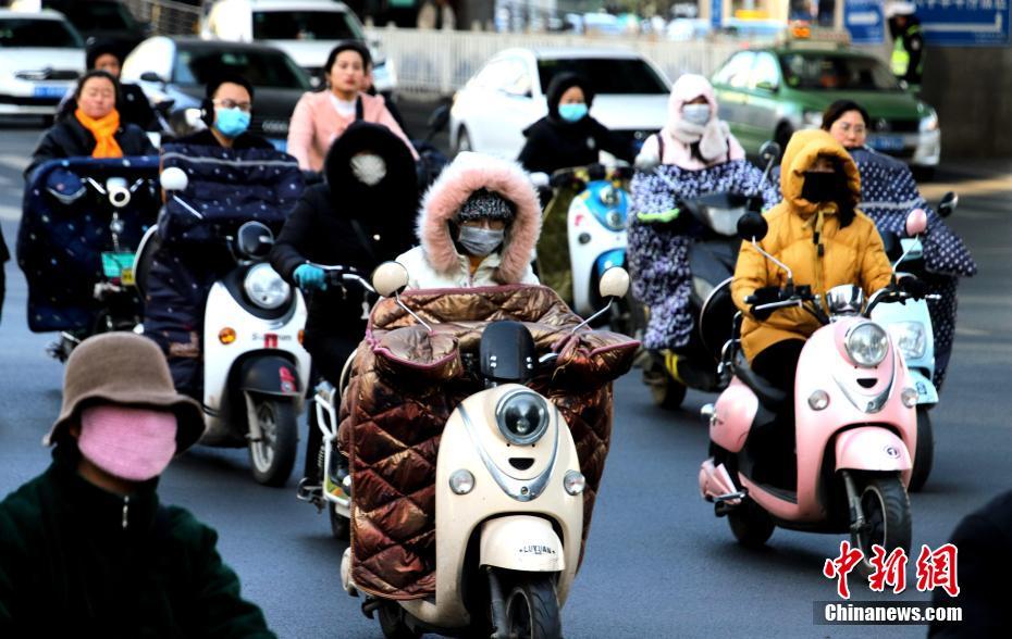 防寒対策はバッチリ？中國(guó)各地で気溫低下