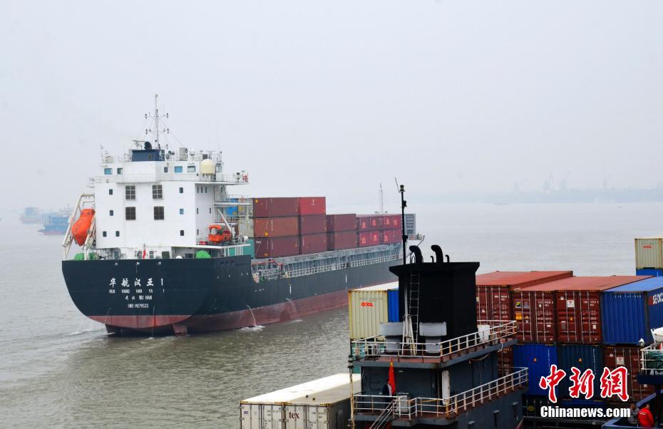 中國內(nèi)陸部の武漢と日本を直接結ぶコンテナ航路開通