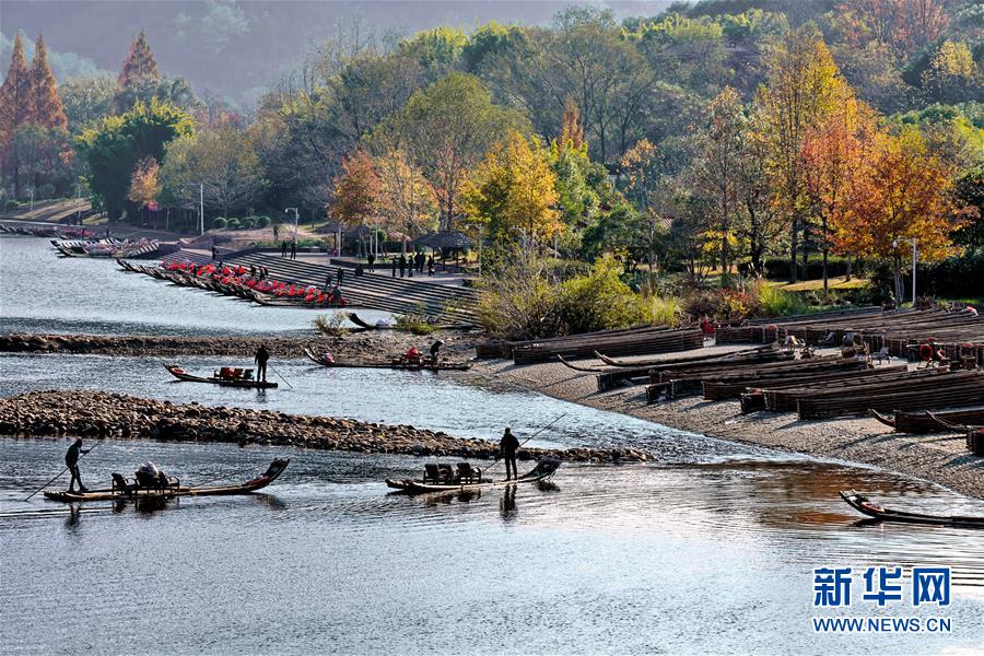 冬の武夷山景勝地竹筏埠頭（12月2日撮影?張國?。?。