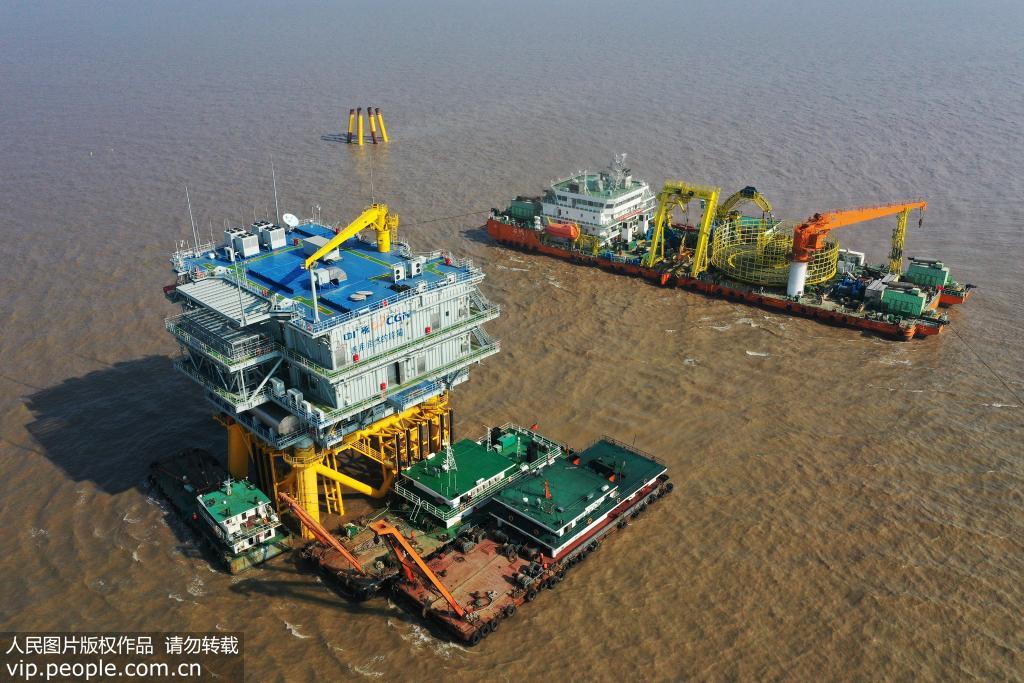 岱山4號洋上風力発電所、220kV海底ケーブルが敷設(shè)完了