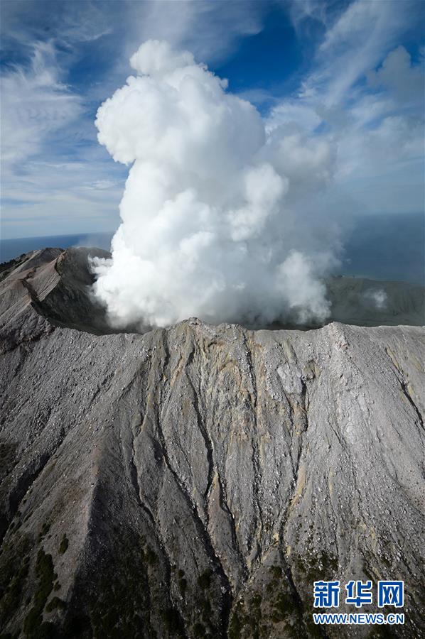 ニュージーランドの噴火で中國人2人が被害、中國大使館が確認(rèn)