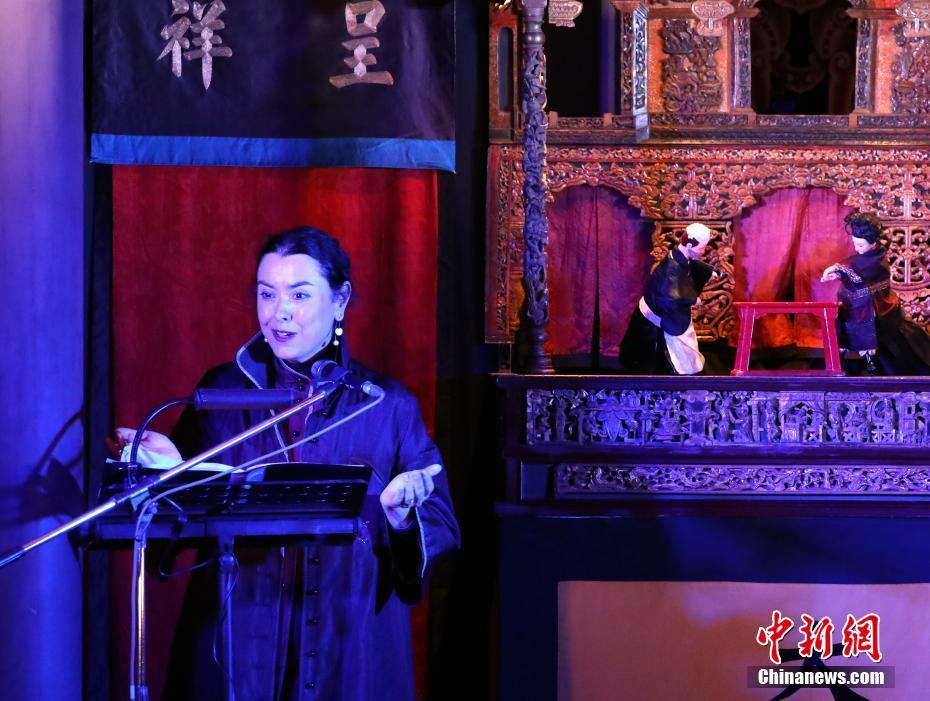 臺灣地區(qū)の林家花園でプロジェクションマッピング