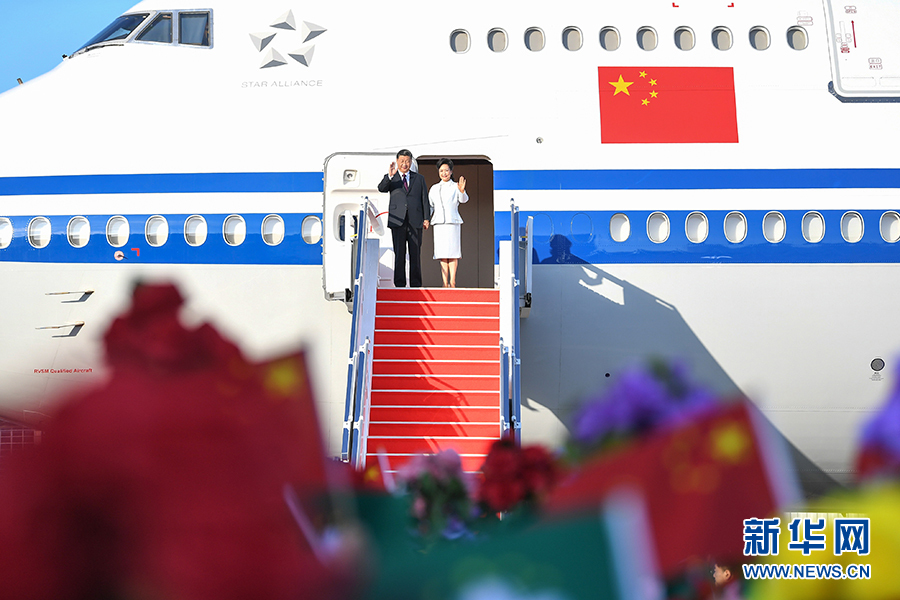 習近平國家主席がマカオ地區(qū)に到著