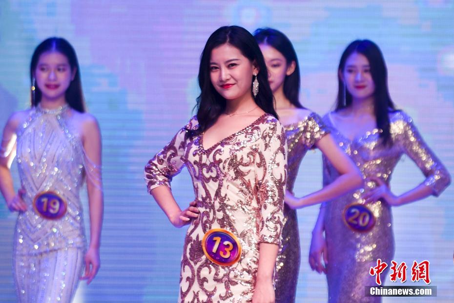 ミス?ツーリズム?カルチュアル?ワールド中國決勝大會(huì)で江蘇省の20歳女性が優(yōu)勝