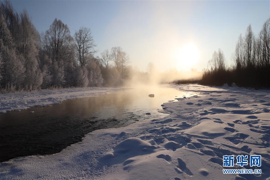 「中國(guó)で一番寒い村」の童話のような雪景色　黒竜江省