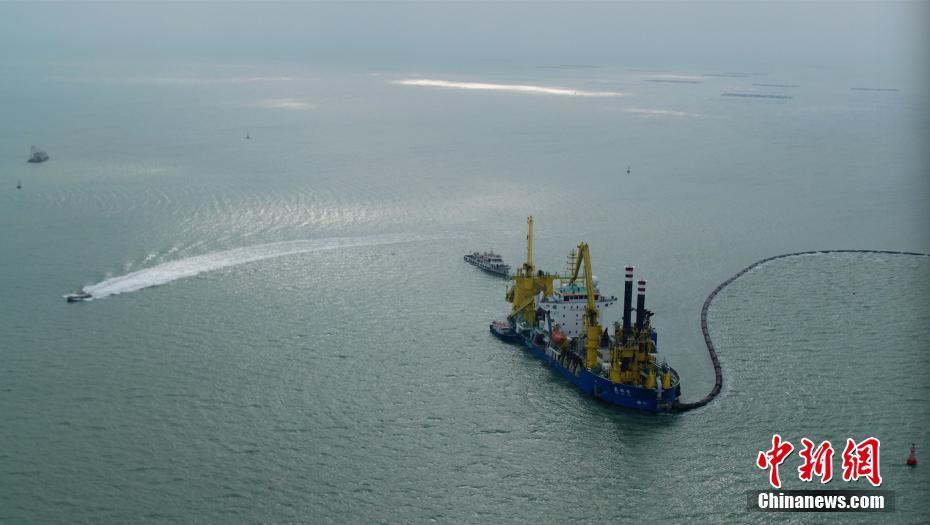 ポンプ浚渫船「天鯤號(hào)」、中國(guó)の國(guó)內(nèi)プロジェクトに初參加