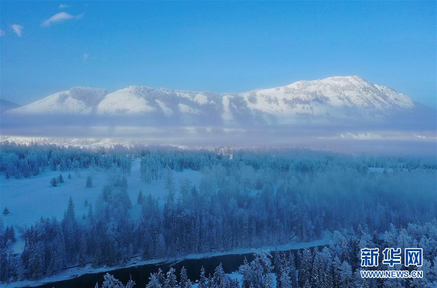 童話の世界のような絶景が広がる新疆ウイグル自治區(qū)カナスの冬