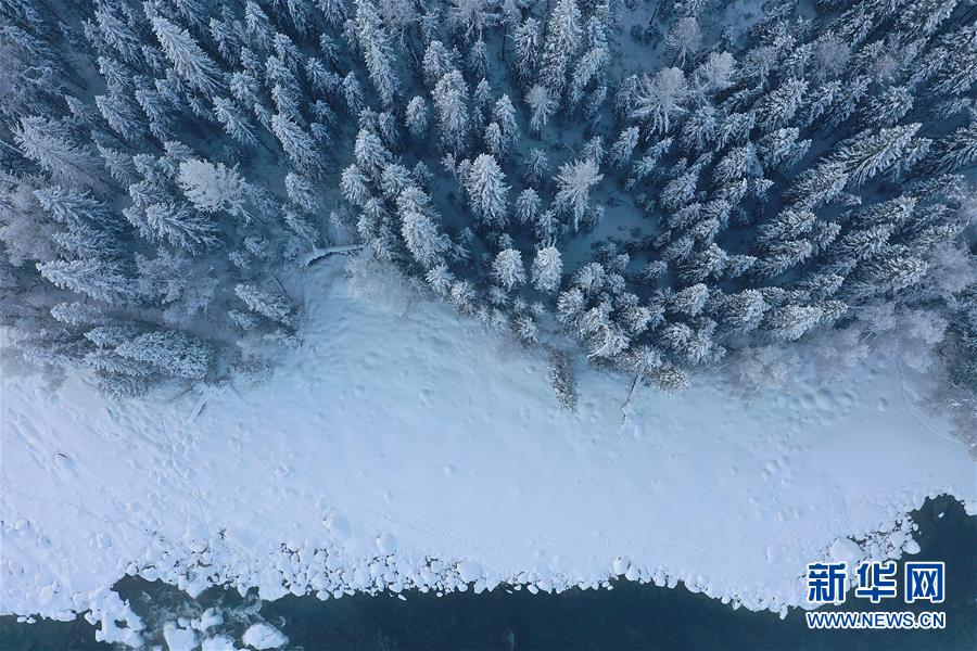 童話の世界のような絶景が広がる新疆ウイグル自治區(qū)カナスの冬