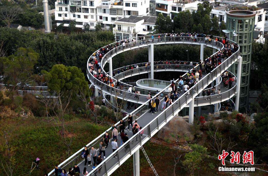 アモイに山と海を結(jié)ぶ全長(zhǎng)23キロの遊歩道が開通　福建省