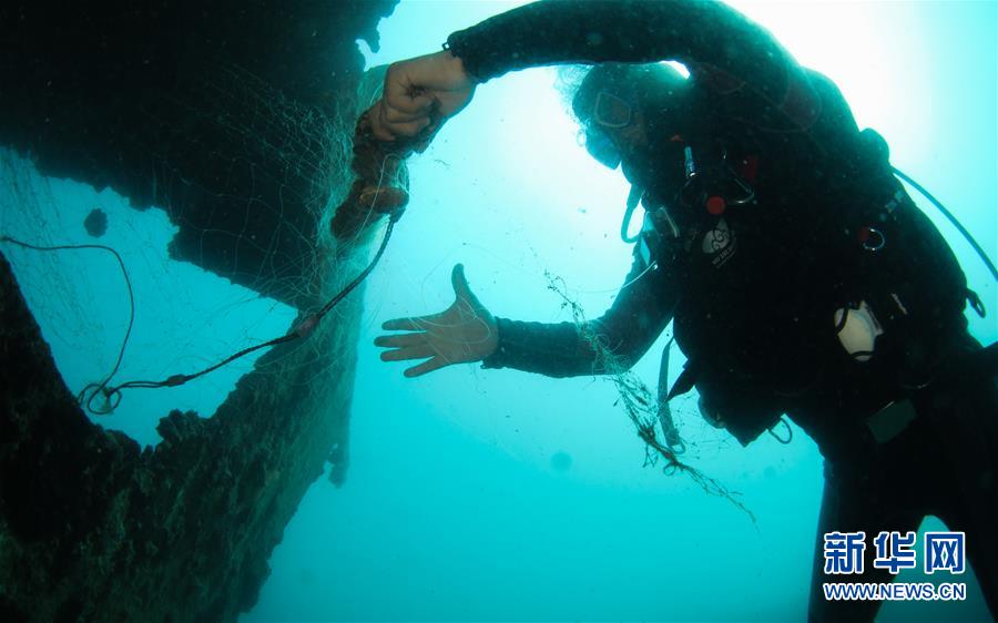 海洋牧場の巡回　海南省三亜市