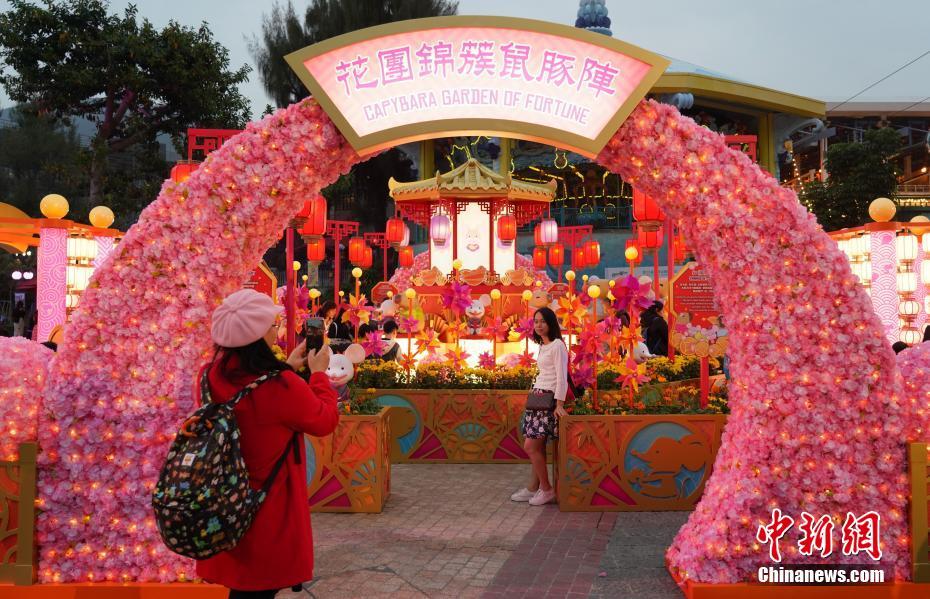 カピバラも登場！香港オーシャンパークが鼠年祝う飾り付け