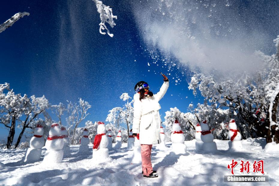 一面の銀世界広がる伏牛山脈、仙境のような絶景に　河南省