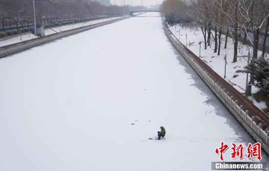 北京で春節(jié)明け初の雪