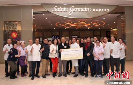 トロントの中國系洋菓子店が売上を中國に寄付　カナダ 