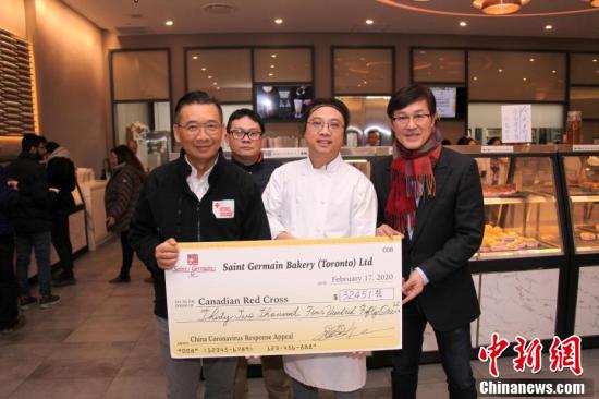 トロントの中國(guó)系洋菓子店が売上を中國(guó)に寄付　カナダ 
