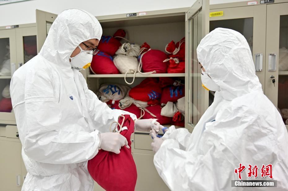 地下鉄の片道乗車用トークン130萬枚を「消毒液浴」　広西?南寧 