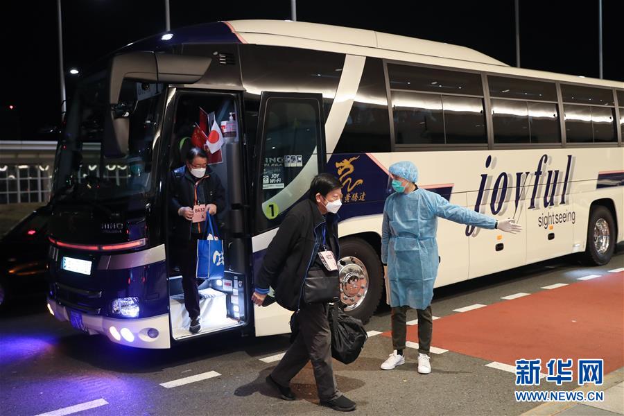 「ダイヤモンド?プリンセス」號の一部中國人乗客がチャーター機で帰郷　日本