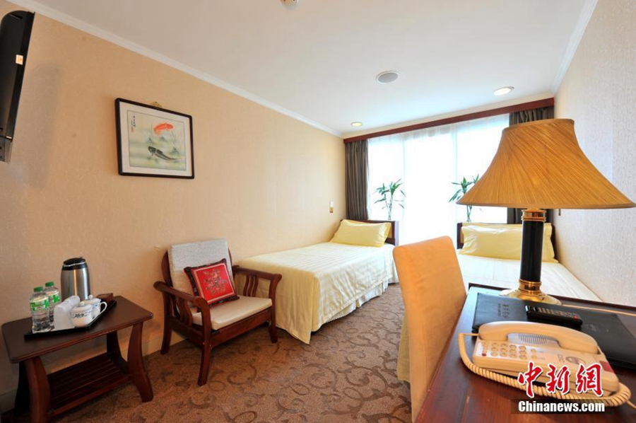 長(zhǎng)江三峽下りのフェリー7隻が武漢へ、醫(yī)療チームの宿舎として利用