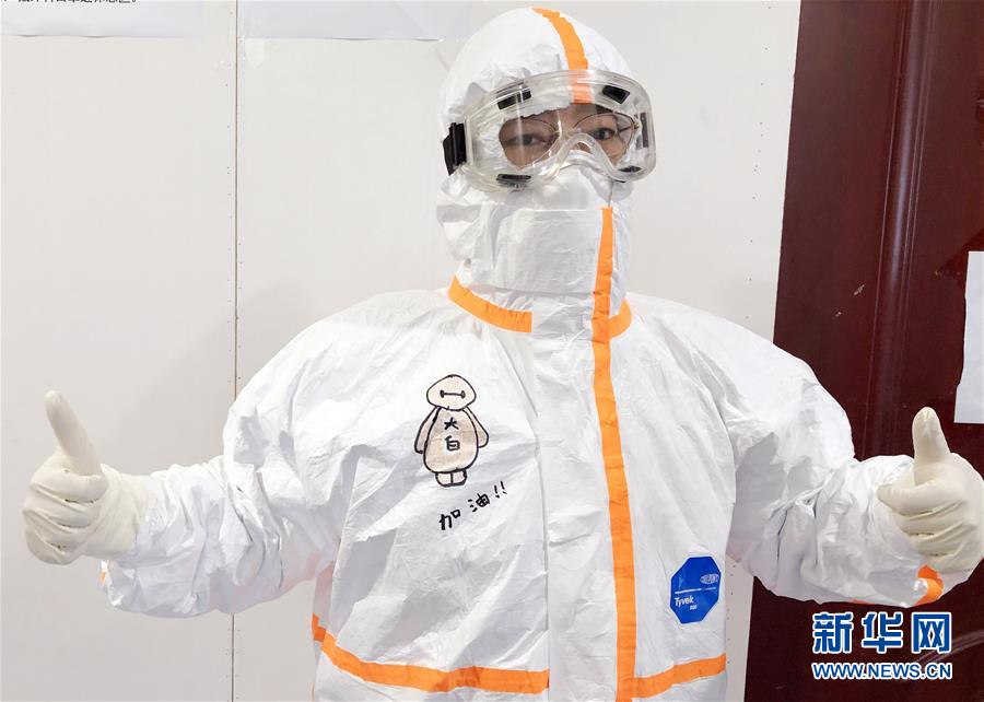 小児病棟に誕生した「アニメの世界」　湖北省武漢