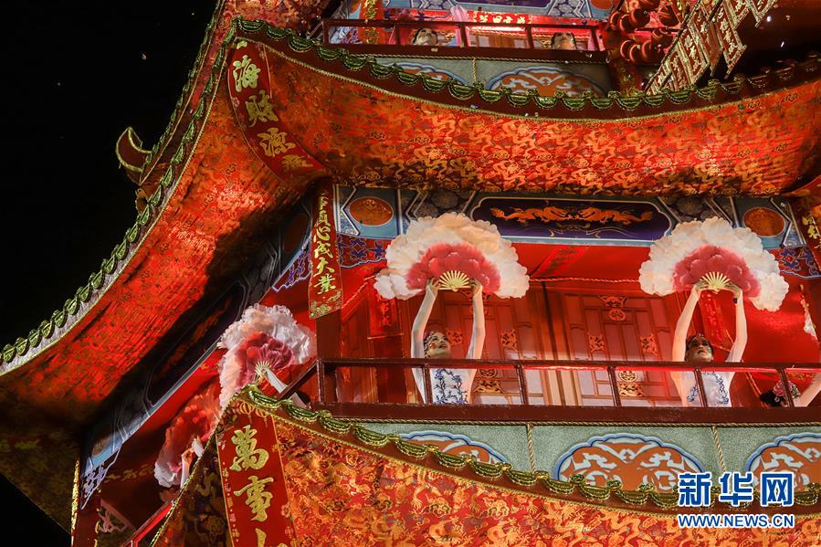 サンパウロのカーニバルで中國をテーマとするサンバ?パレードが登場