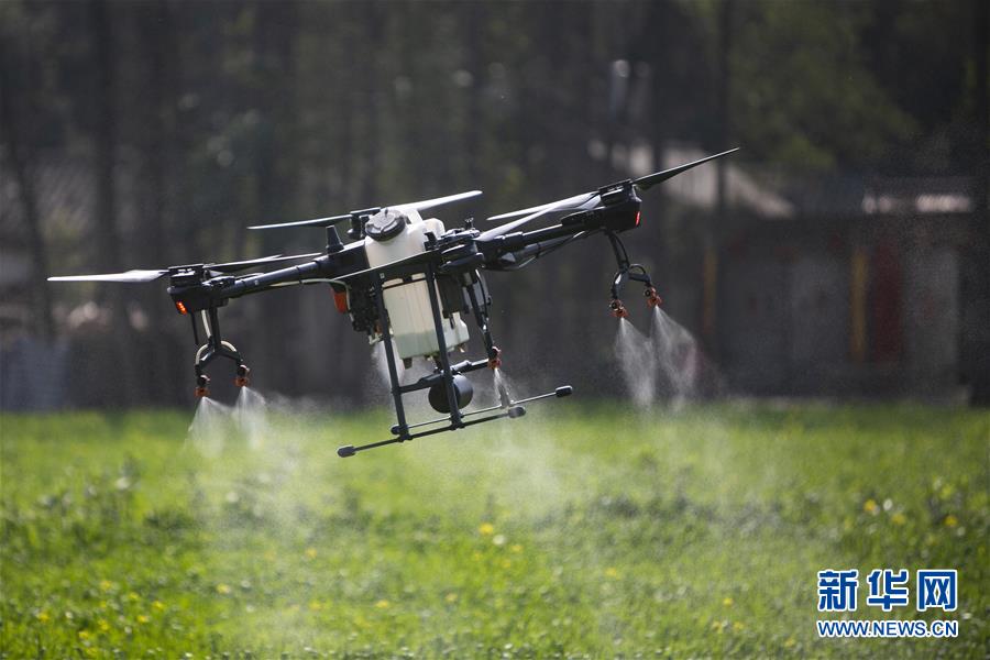 スマート化設(shè)備が春耕を支援　四川省