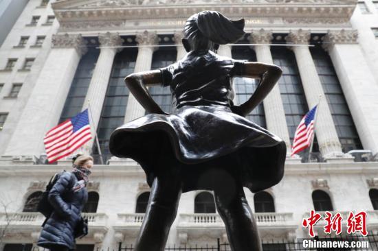 新型コロナウイルス感染拡大が進む米國