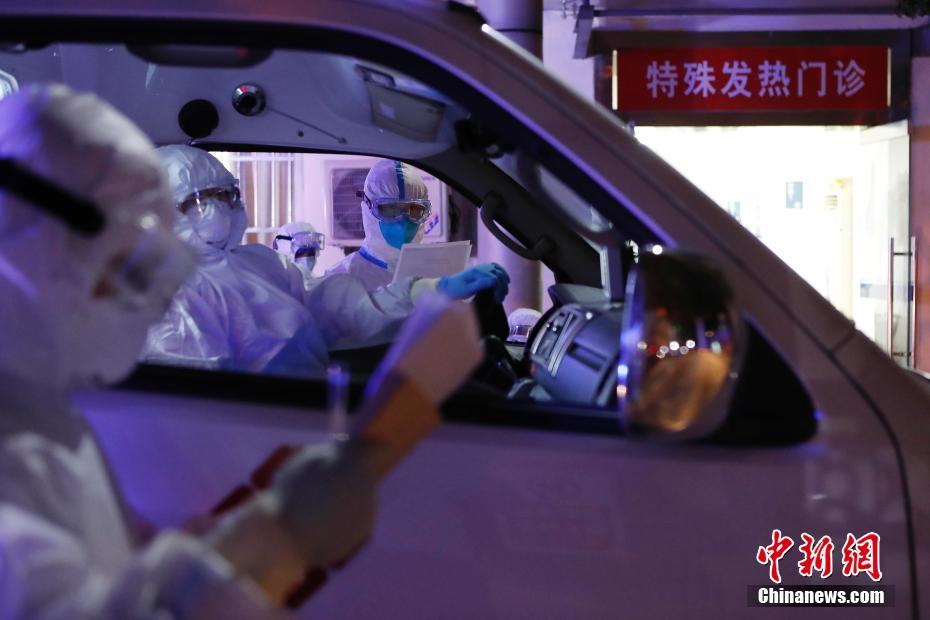 浦東空港から入國(guó)の発熱者、受診から感染疑い解除まで最短2時(shí)間　上海市