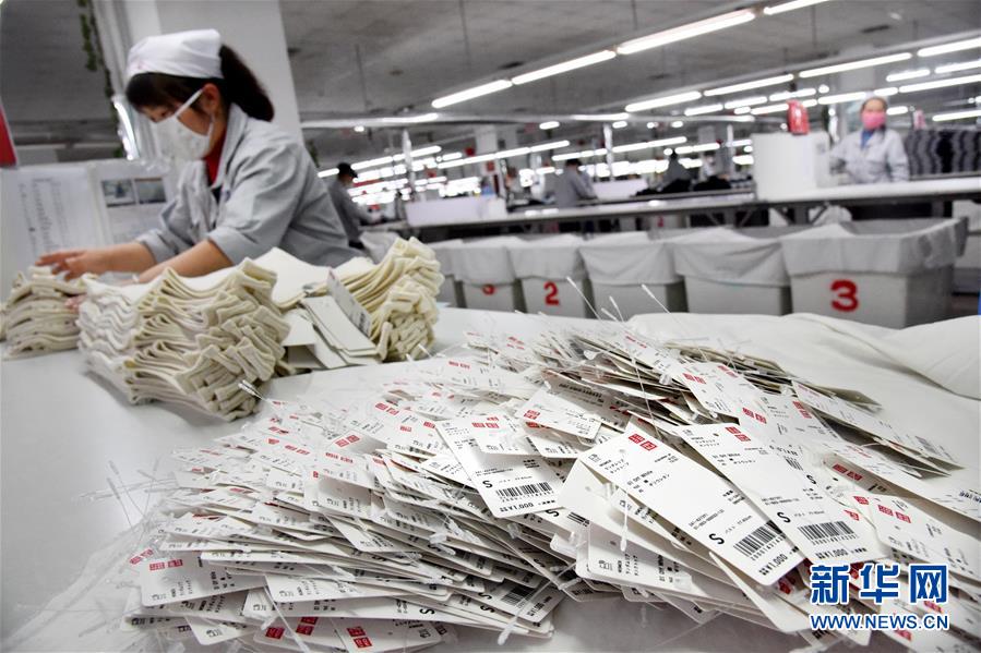 青島市のアパレルメーカー、日本からの注文に急ピッチで対応　山東省